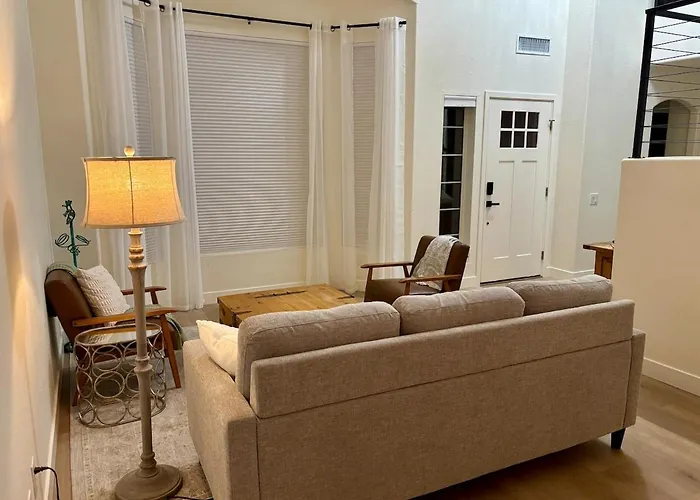 Walk To Sabino Canyon Trails, 4bd With Hot Tub *
